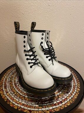 Dr. Martins Air Wair White Lace-Up Women's w/Black Trim & Yellow Stitching 7